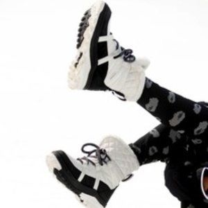 NWOB ROWLEY X ROXY Ren - Lace-Up Boots for Women size 7 - SOLD OUT ONLINE